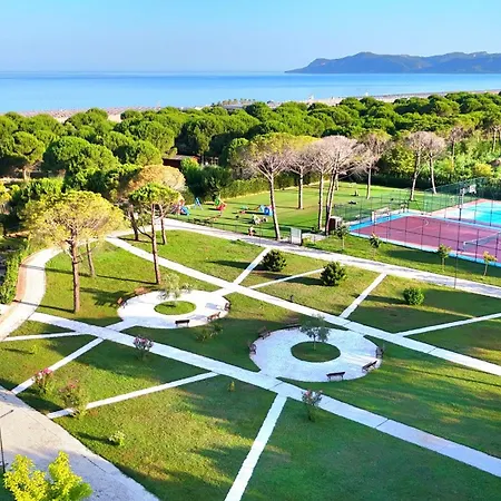 Perla Homes 246 * Plazhi San Pietro