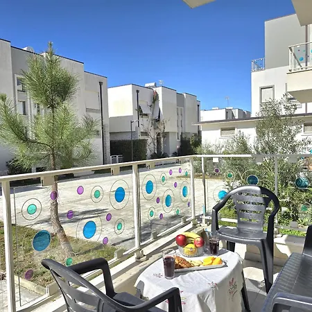Perla Homes 246