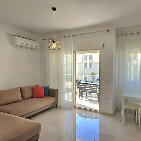 Perla Homes 246 Apartment