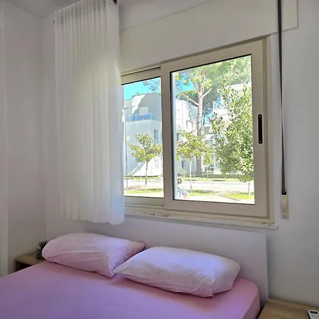 Apartment Perla Homes 246 Plazhi San Pietro