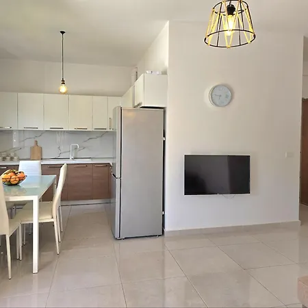 Perla Homes 246 Apartment *