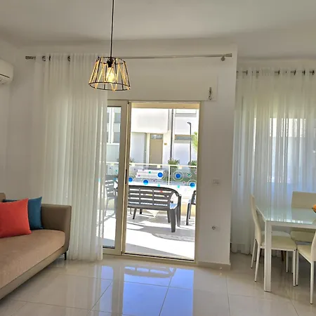 Perla Homes 246 *